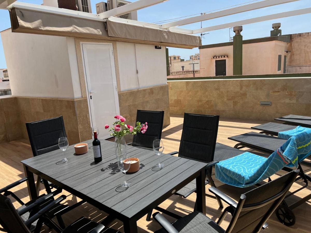 Luxury 190m2 Amplio Moderno Con Terraza En La Azotea De 50m2 Junto A La Playa, En El Centro De Torre Del Mar, Malaga, Modern Large With 50m2 Roof Terrace By The Beach, Right In The Center Of Torre Del Mar, Malaga Apartment *